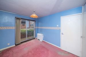 BEDROOM- click for photo gallery